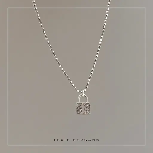 [COCHBOCA] Collier Chaîne Boule et Pendentif Cadenas